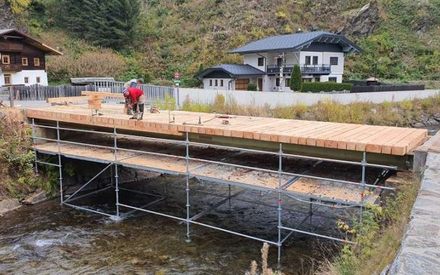 Sanierung der Holzbrücke in der Schloßmühle