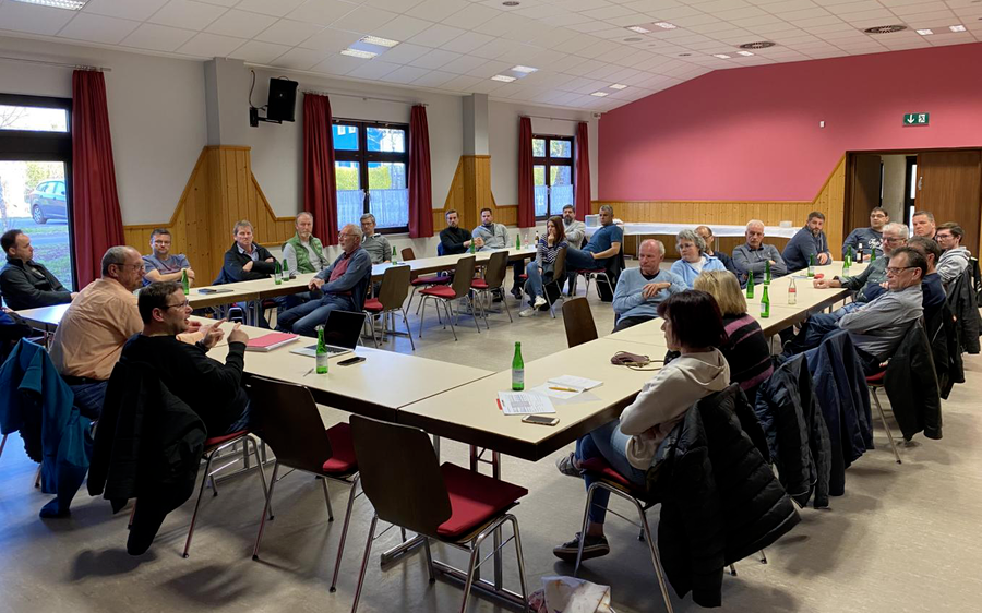 Gemeinderäte aus dem Unnertal informieren sich über die Zukunft des Kindergartens Berschweiler