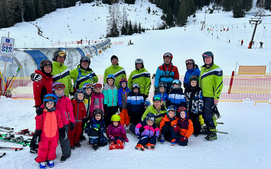 Bericht der Naturfreunde von den Familien Ski- und Snowboardtagen