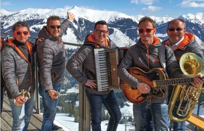 Gipfelparty mit Gipfelparty mit