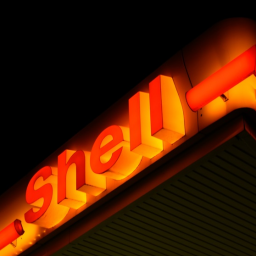 Shell Tankstelle - Billa Shop - Kaffeehaus